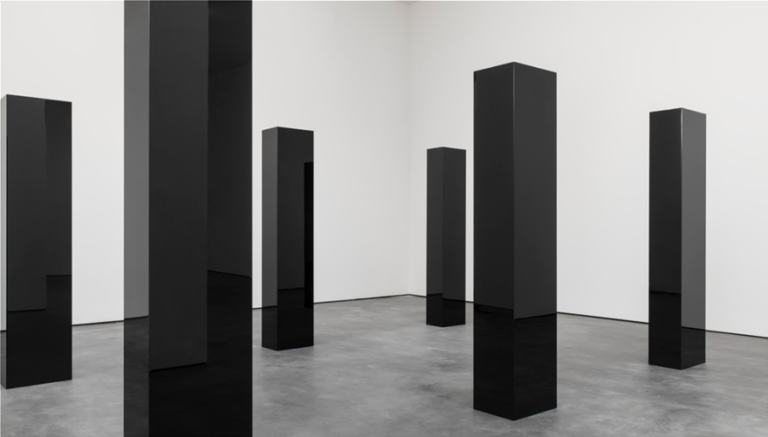 Μυστηριώδης μεταλλικός «μονόλιθος» στη Γιούτα: Ποιος μπορεί να τον