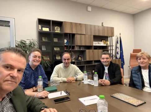 Το παραεμπόριο στο επίκεντρο της συνάντησης του Εμπορικού Συλλόγου με τον Δήμαρχο Καρδίτσας