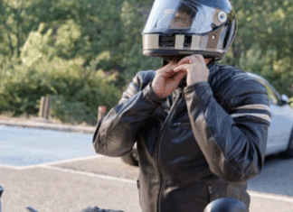 67 έλεγχοι- βεβαιώθηκαν 6 παραβάσεις που αφορούν την μη χρήση κράνους στην Καρδίτσα