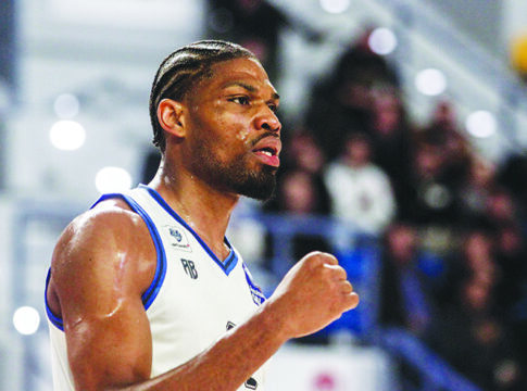 Επιστρέφει ο Φράνσις Οκόρο στον ΑΣΚ!