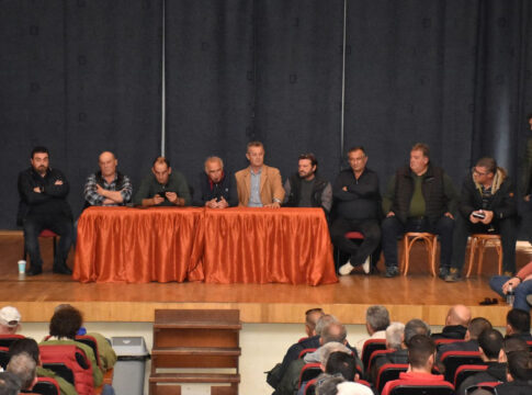 Ωρα αποφάσεων για τους αγρότες, με το βλέμμα στραμμένο στη Νίκαια – «Απαντήσεις θέλουμε, όχι γενικόλογες συζητήσεις»