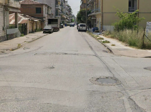 Προσοχή στην σήμανση της διασταύρωσης Κ. Καραμανλή με Δ. Λάππα