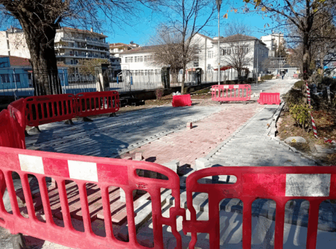 Έχει …δουλίτσα ακόμα ο πεζόδρομος