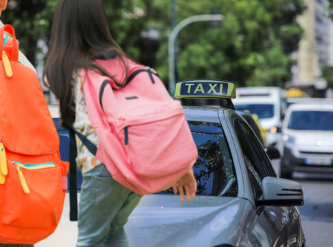 Πρόβλημα με τη μεταφορά μαθητών στα σχολεία με ταξί σε περιοχές του Ν. Καρδίτσας