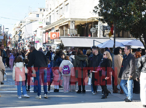 Δ. Τσεκούρας: 50.000 λαχνοί στην εορταστική λαχειοφόρο στην αγορά της Καρδίτσας - πως κινήθηκαν τα καταστήματα