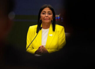 Ροντρίγκες σε Τραμπ: Οι λαοί μας αξίζουν ειρήνη και διάλογο, όχι πόλεμο