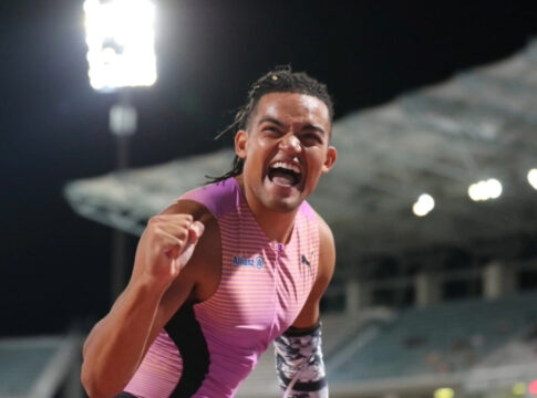 Αδιανόητο ρεκόρ από τον Μανόλο Καραλή με άλμα στα 6.17!!!