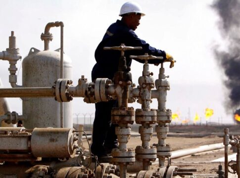 «Μαύρη Δευτέρα» στις αγορές - Το πετρέλαιο πλησιάζει τα 120 δολάρια το βαρέλι