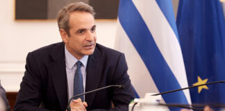 Μητσοτάκης: Στα 920 ευρώ ο κατώτατος μισθός - Μηνιαία αύξηση 40 ευρώ από πέρυσι, σχεδόν μισός μισθός