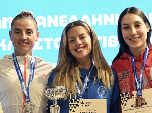 Ασημένιο μετάλλιο και ατομικό ρεκόρ για την Πένυ Τσινοπούλου