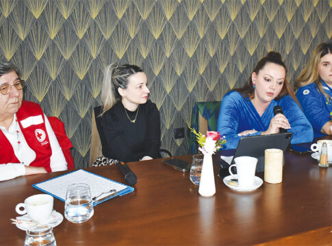 Συζήτηση από γυναίκες για γυναίκες