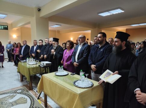 Η πορεία των Αγίων Αρσενίου και Παϊσίου συγκίνησε την Καρδίτσα