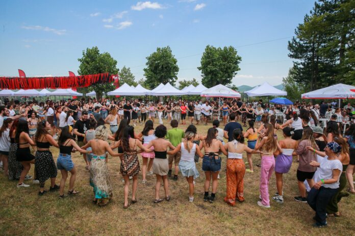 16 festival