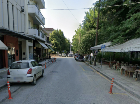 Απόφαση για καθορισμό θέσεων στάθμευσης δικύκλων στην οδό Λ. Σακελλαρίου καλείται να λάβει η Δημοτική Επιτροπή Καρδίτσας