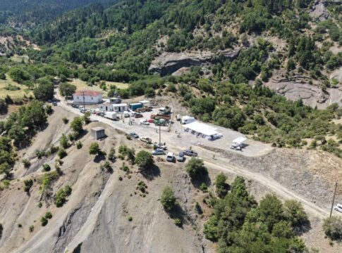 Ο Δημ. Κουρέτας για το δρόμο Θεσσαλίας- Αρτας στα Βραγκιανά Αργιθέας. Τι είπε στα 4 παιδιά που πάνε σχολείο