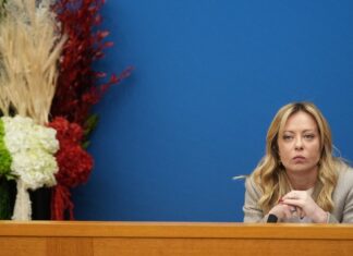 Μεταναστευτική κρίση στη Θέουτα: Η Ιταλία ανακοίνωσε την αναστολή της Συμφωνίας Σένγκεν με την Ισπανία