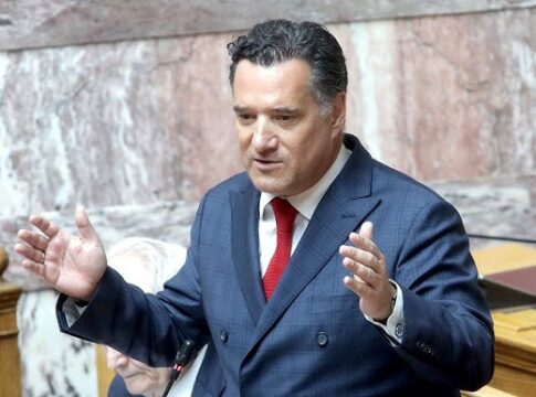 Στους Σοφάδες ο Άδωνις Γεωργιάδης για τα εγκαίνια στο Κέντρο Υγείας Σοφάδων
