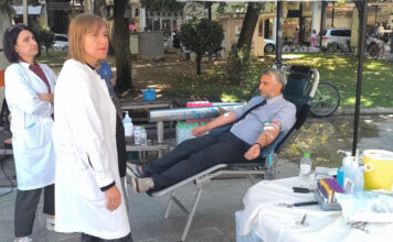 Η “Φλόγα της Αγάπης” στην κεντρική πλατεία της Καρδίτσας