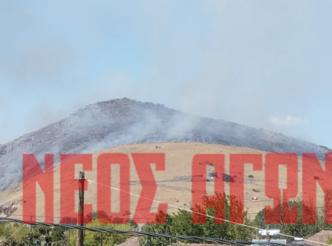 Ελέγχθηκε η φωτιά στη Μεταμόρφωση, ολονύκτια επιχείρηση από τις πυροσβεστικές δυνάμεις